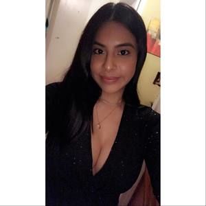 Meet your Posher, Stephany